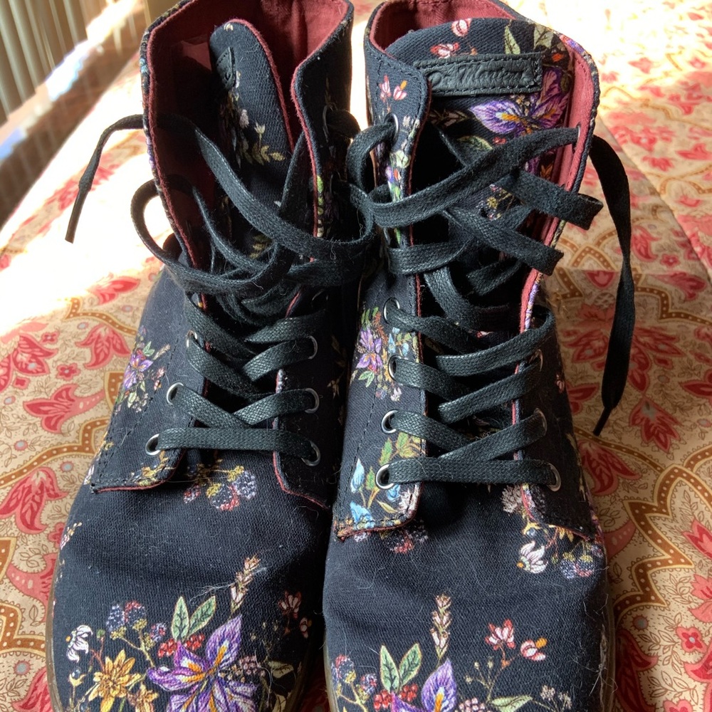 Floral soft doc martens
